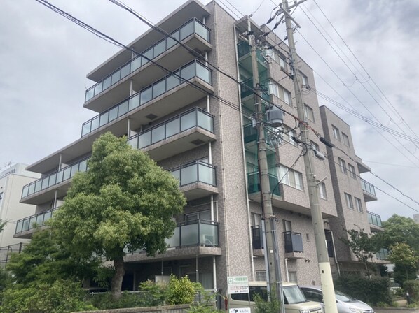 宮西パレス・壱号館の物件外観写真